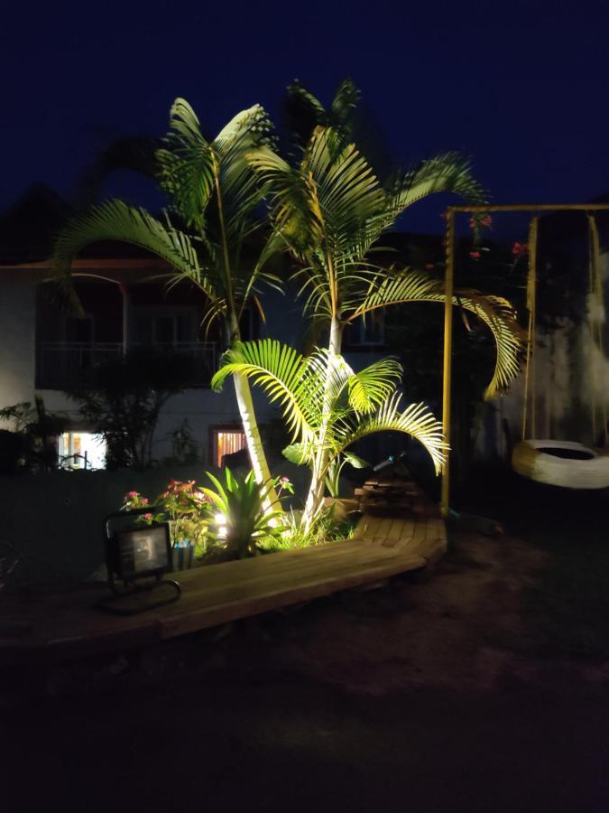 Residence Jardin Tropical Yaounde Bagian luar foto