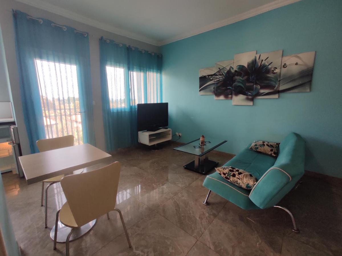 Residence Jardin Tropical Yaounde Bagian luar foto
